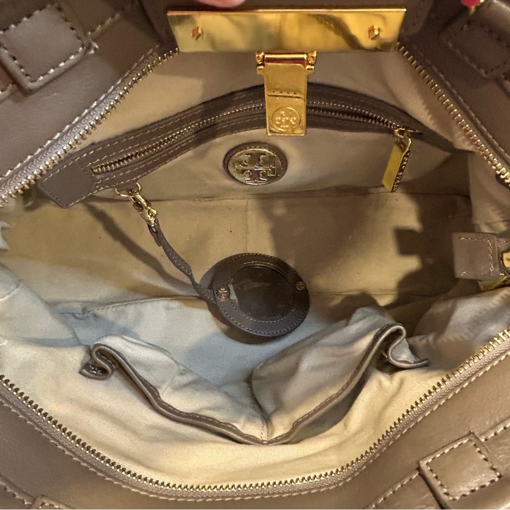 Tory Burch Holland Grey Leather Satchel Bag Zip Purse  Crossbody Strap - Picture 6 of 6